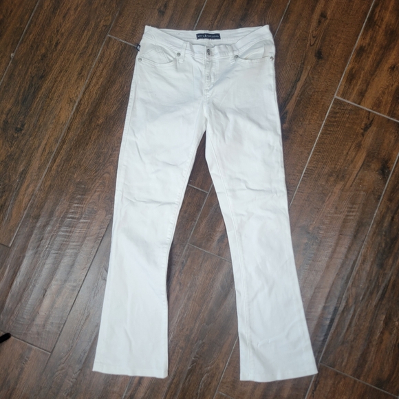 Rock & Republic Denim - Rock & Repulic Women's White Jeans Size 8